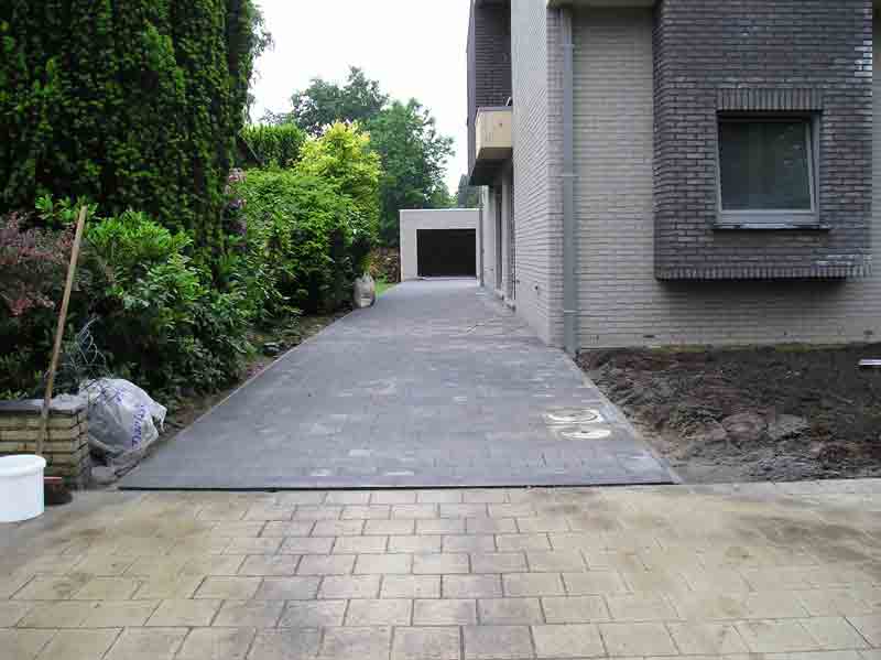 tuinenWimVerbist-betonklinkers-09.jpg
